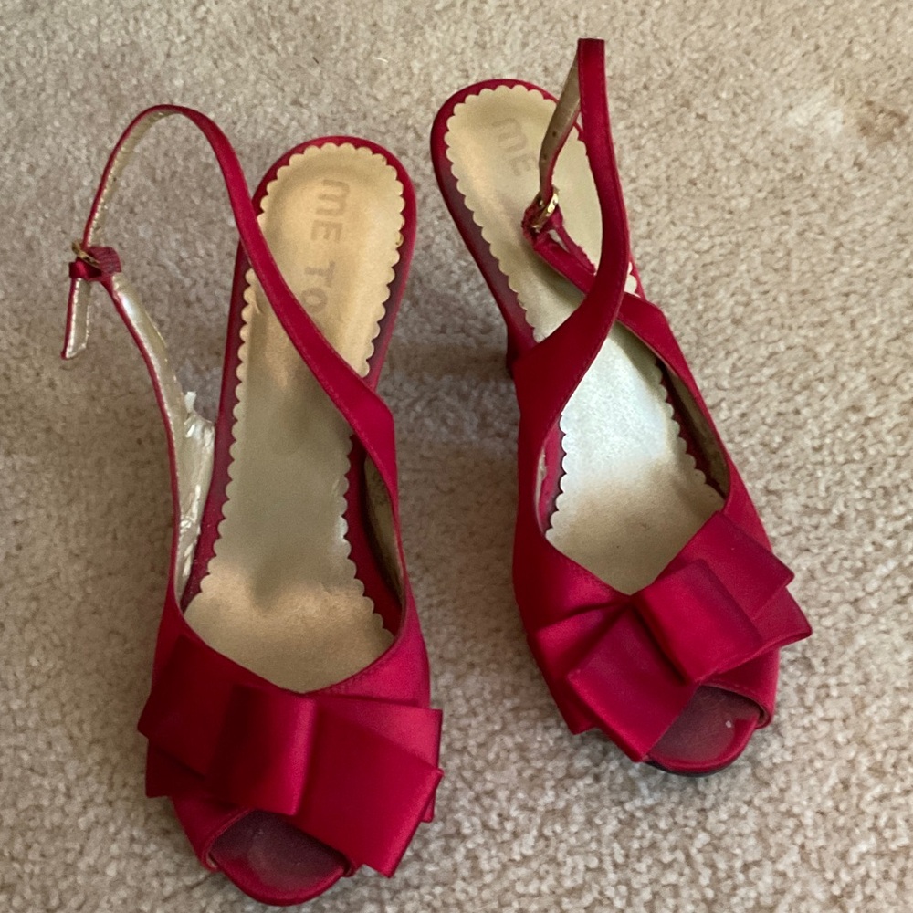 Elegant Red Slingback Heels